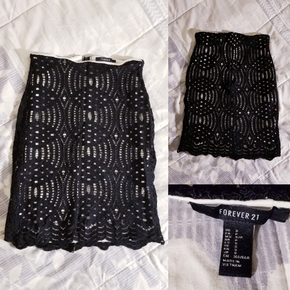 Forever 21 Embroider Pencil Skirt